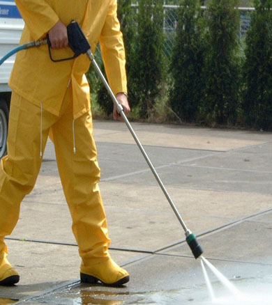 HIGH PRESSURE CLEANING